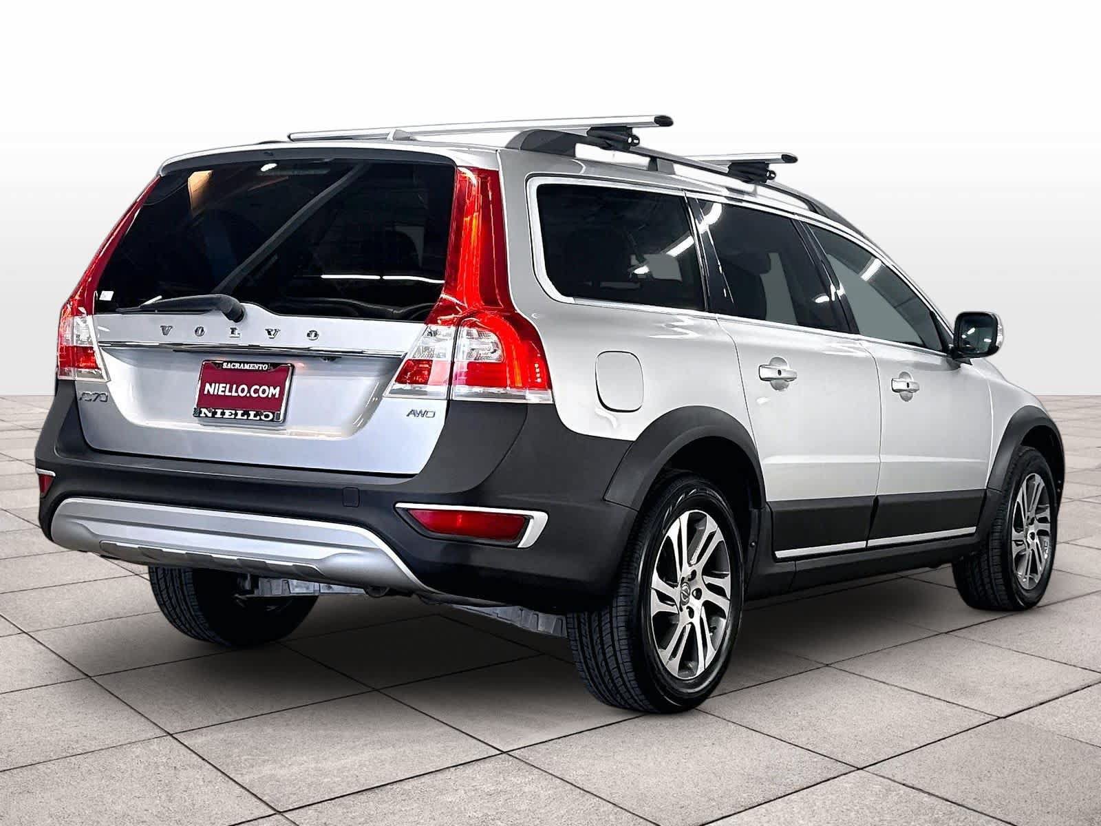 Used 2015 Volvo XC70 3.2 Premier AWD/4WD image 14
