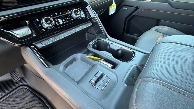 New 2026 GMC Sierra 2500 AT4 w/ Technology Package AWD/4WD image 26