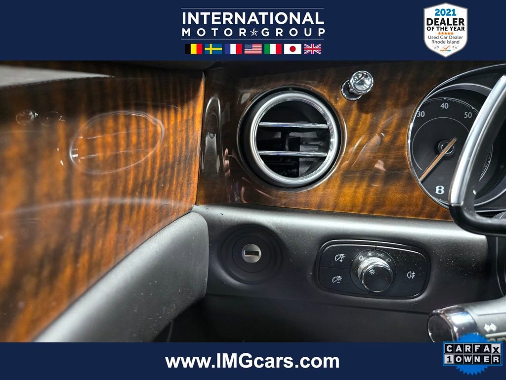 Used 2018 Bentley Flying Spur V8 AWD/4WD image 14