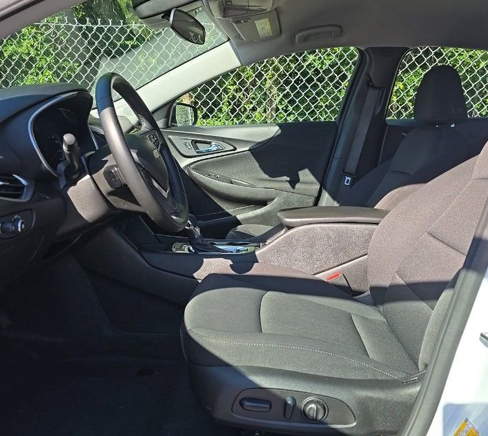 Used 2024 Chevrolet Malibu RS FWD image 6