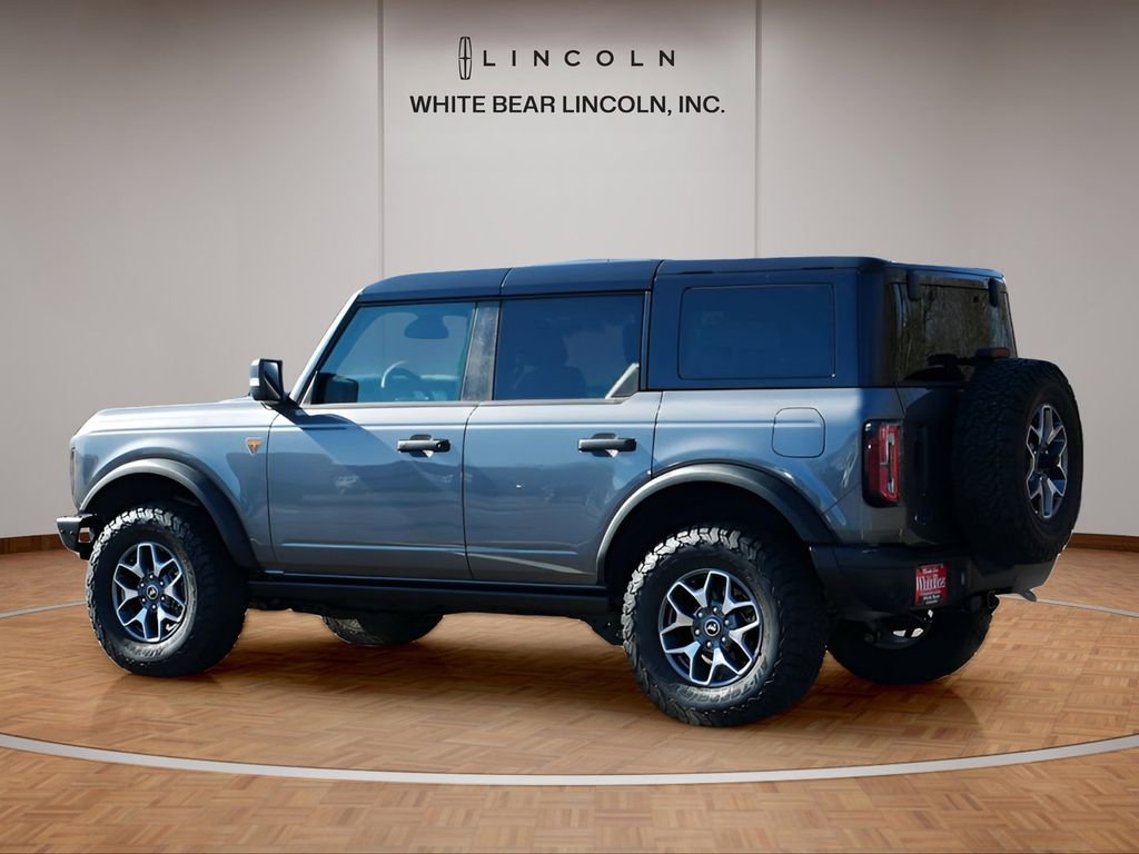 Used 2024 Ford Bronco Badlands image 7