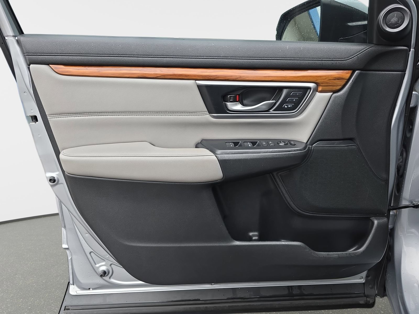 Used 2019 Honda CR-V EX-L image 27