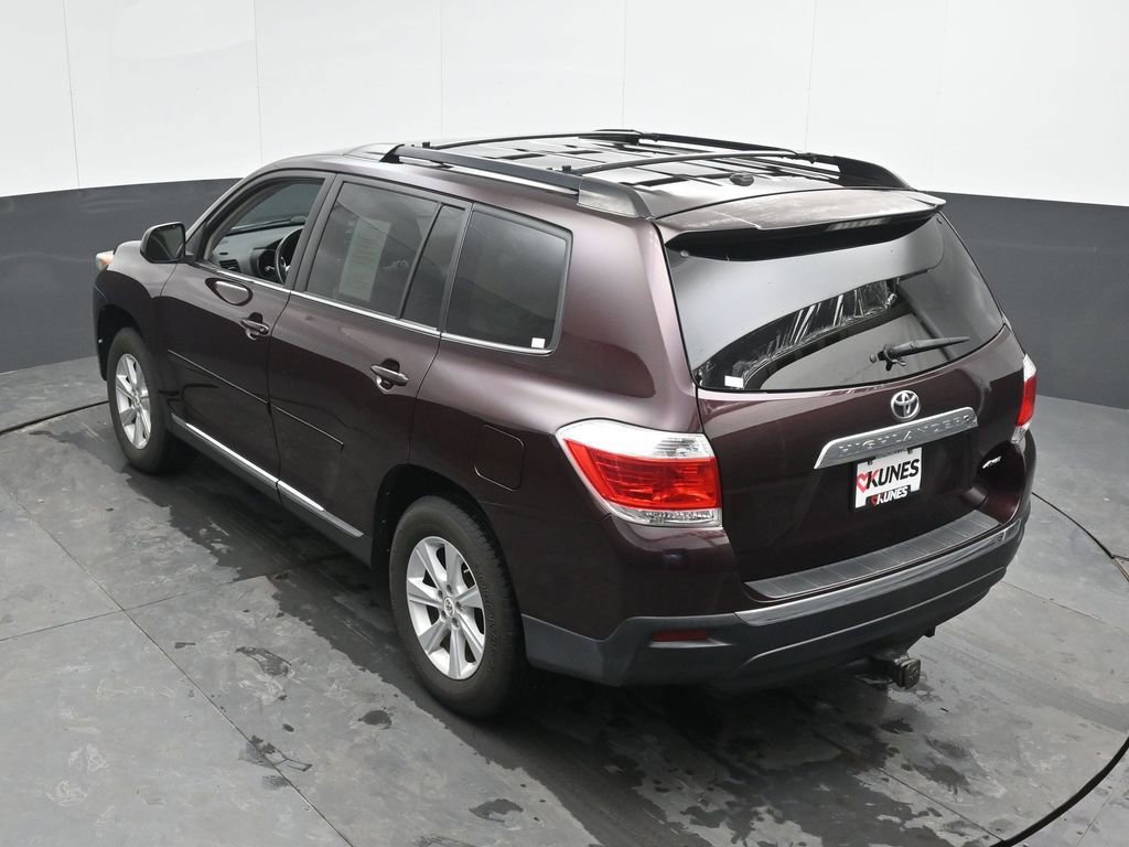 Used 2011 Toyota Highlander 4WD w/ Tech Pkg image 42