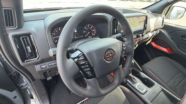 New 2026 Nissan Frontier PRO-4X w/ Pro-4x Convenience Package image 32