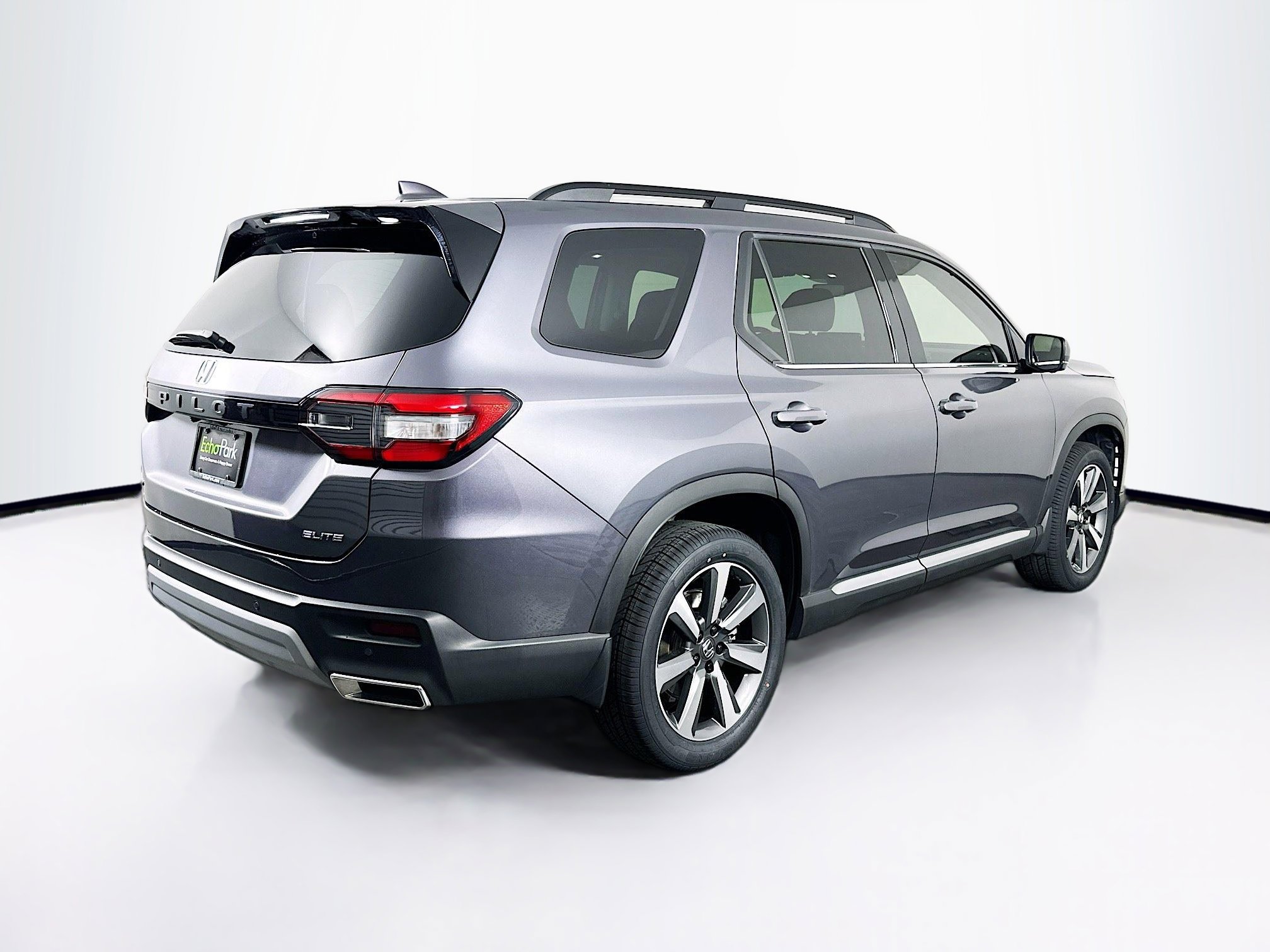 Used 2024 Honda Pilot Elite image 9