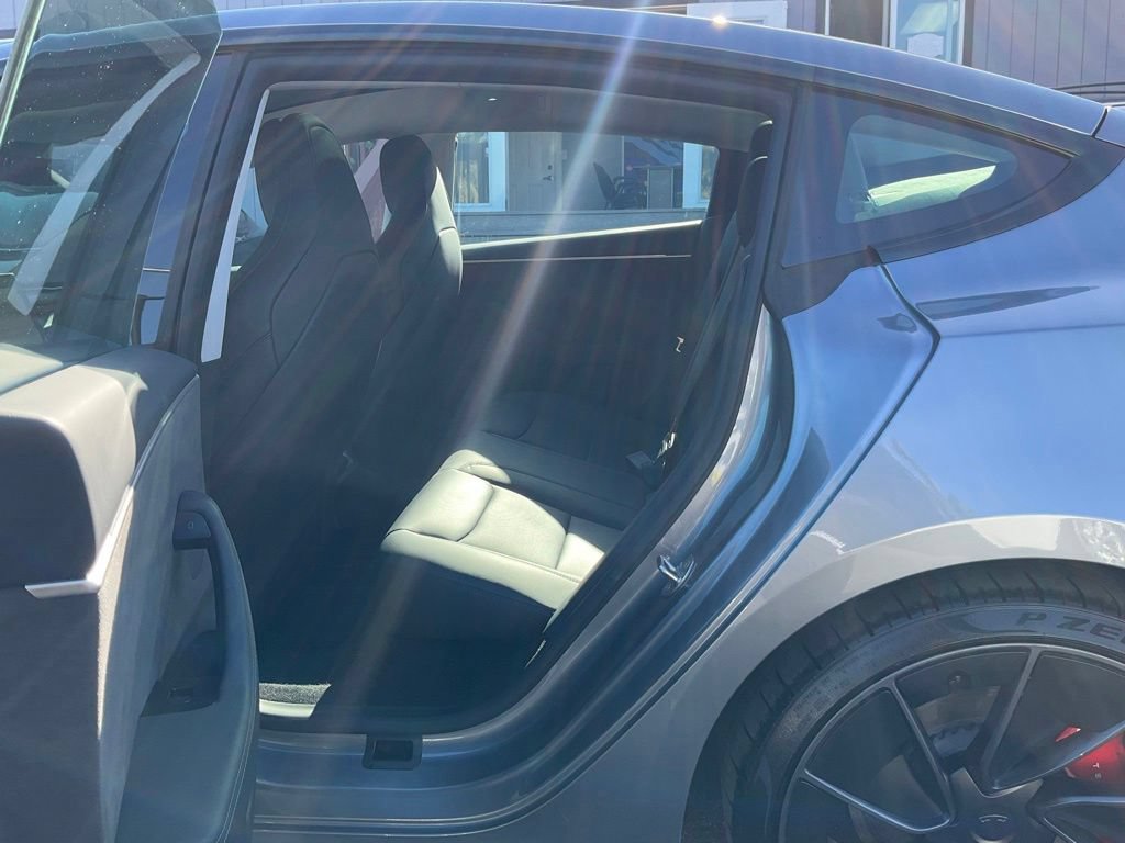 Used 2024 Tesla Model 3 Performance AWD/4WD image 7