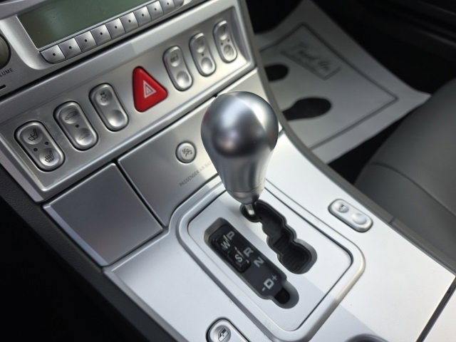 Used 2005 Chrysler Crossfire Limited image 16