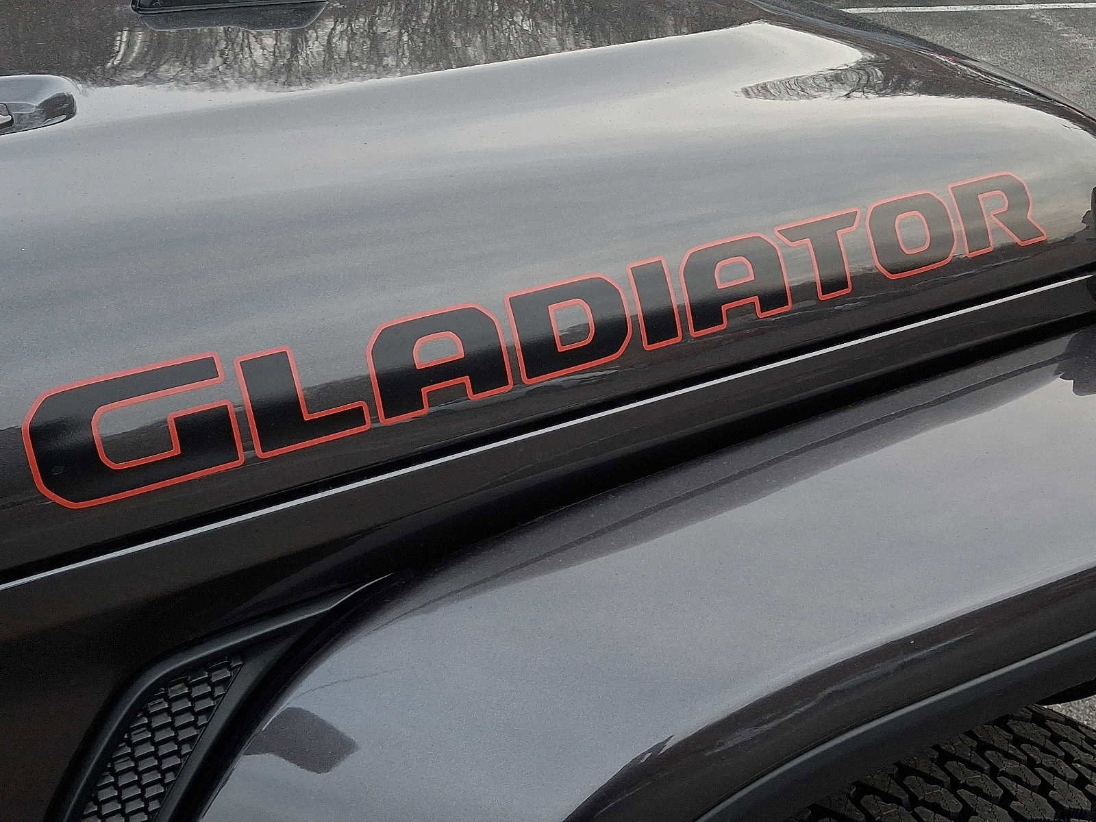 Used 2021 Jeep Gladiator Sport image 32