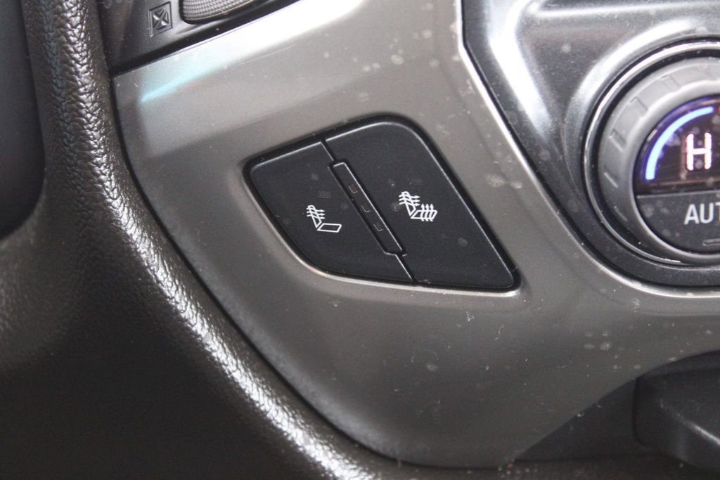 Used 2018 Chevrolet Silverado 1500 LT w/ All Star Edition image 36