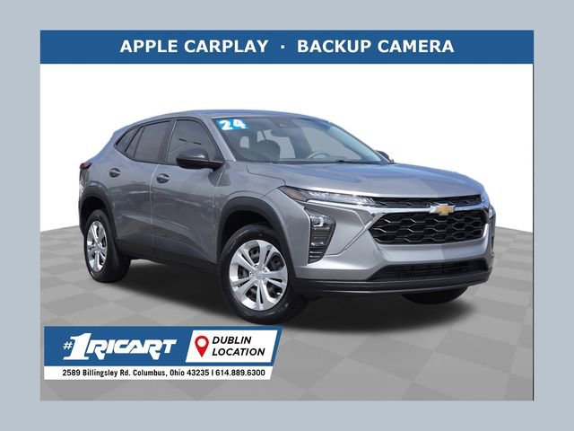 Used 2024 Chevrolet Trax LS FWD image 1