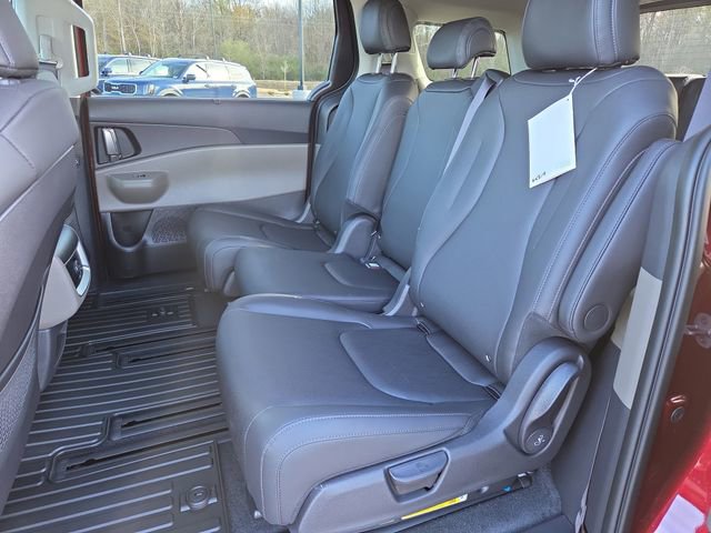 New 2026 Kia Carnival EX image 6