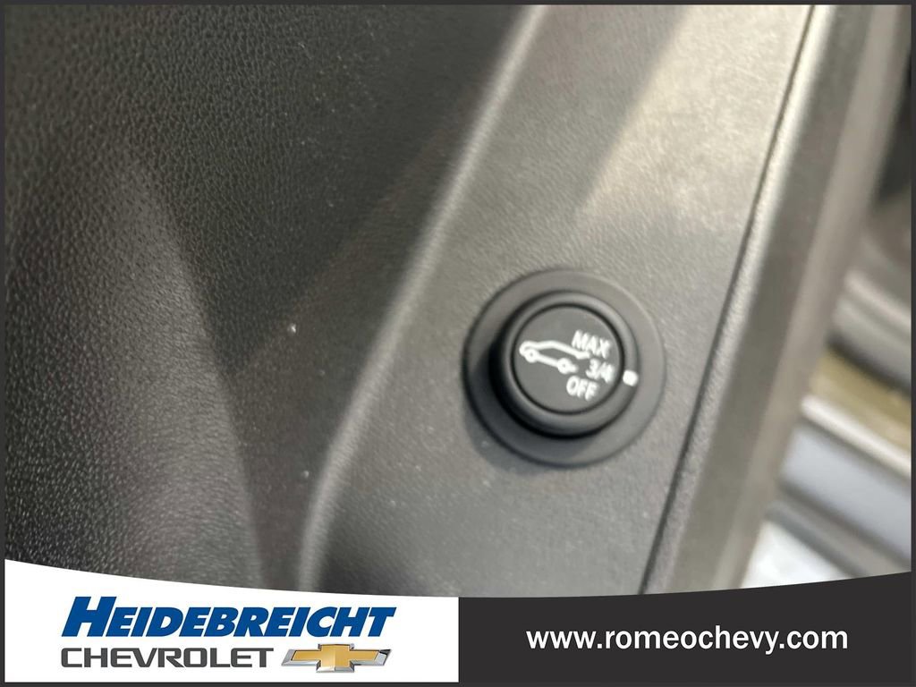 Certified 2024 Chevrolet Equinox LT image 30