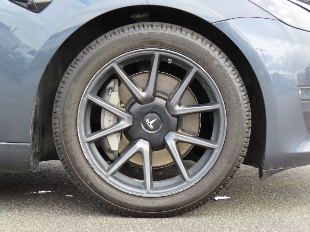 Used 2022 Tesla Model 3 Long Range image 13