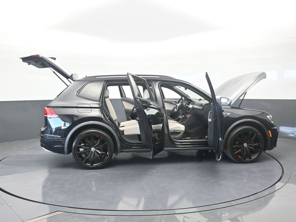 Used 2020 Volkswagen Tiguan SE R-Line image 79