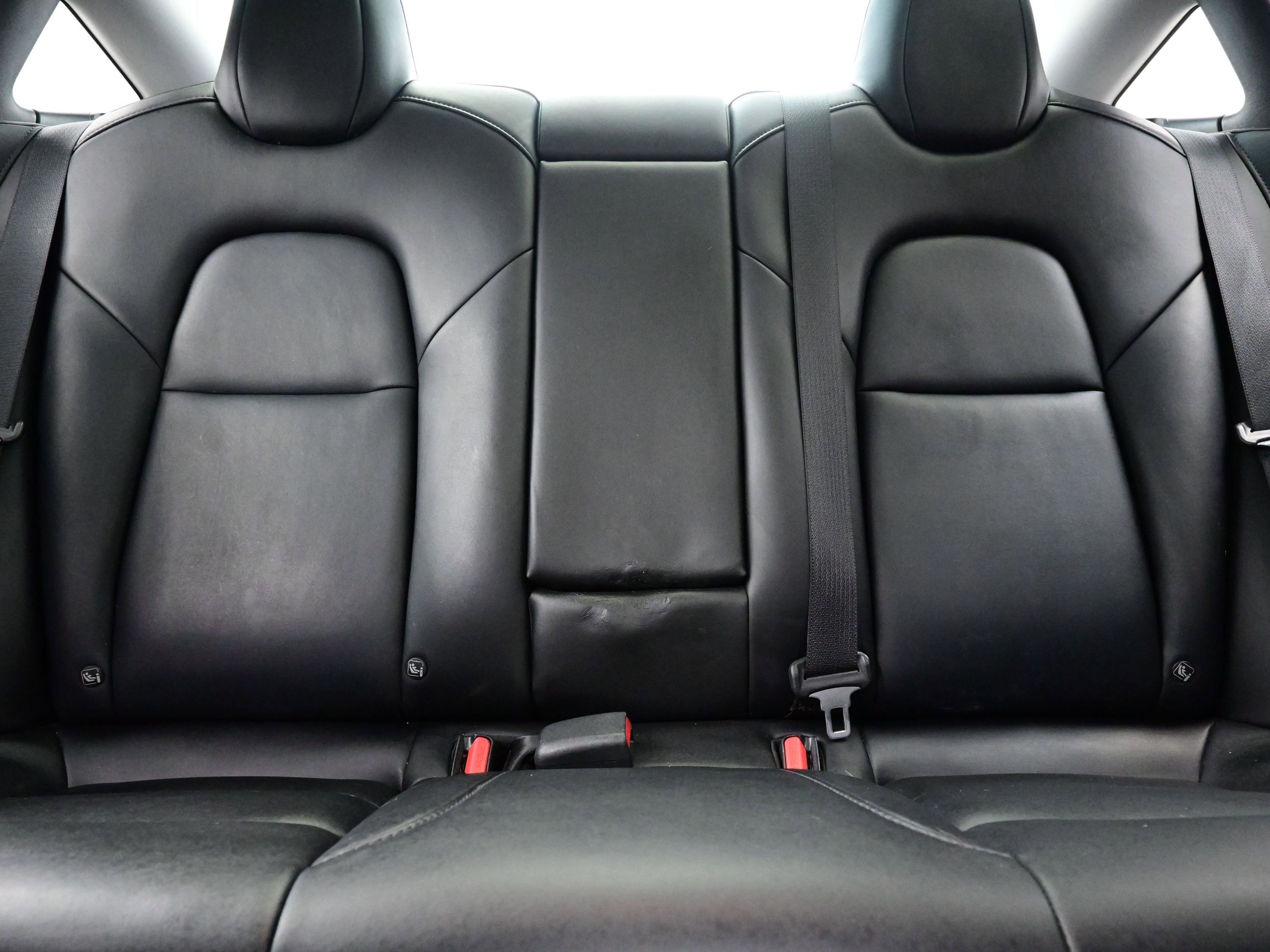 Used 2021 Tesla Model 3 Standard Range Plus image 14