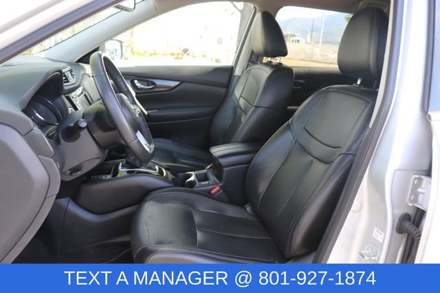 Used 2020 Nissan Rogue SL image 17