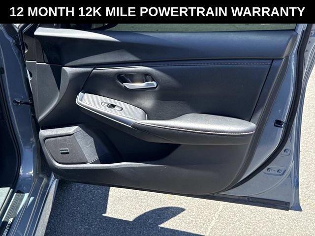 Used 2025 Nissan Sentra SR w/ SR Premium Package FWD image 8