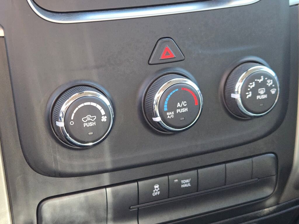 Used 2017 RAM 1500 Classic SLT image 23