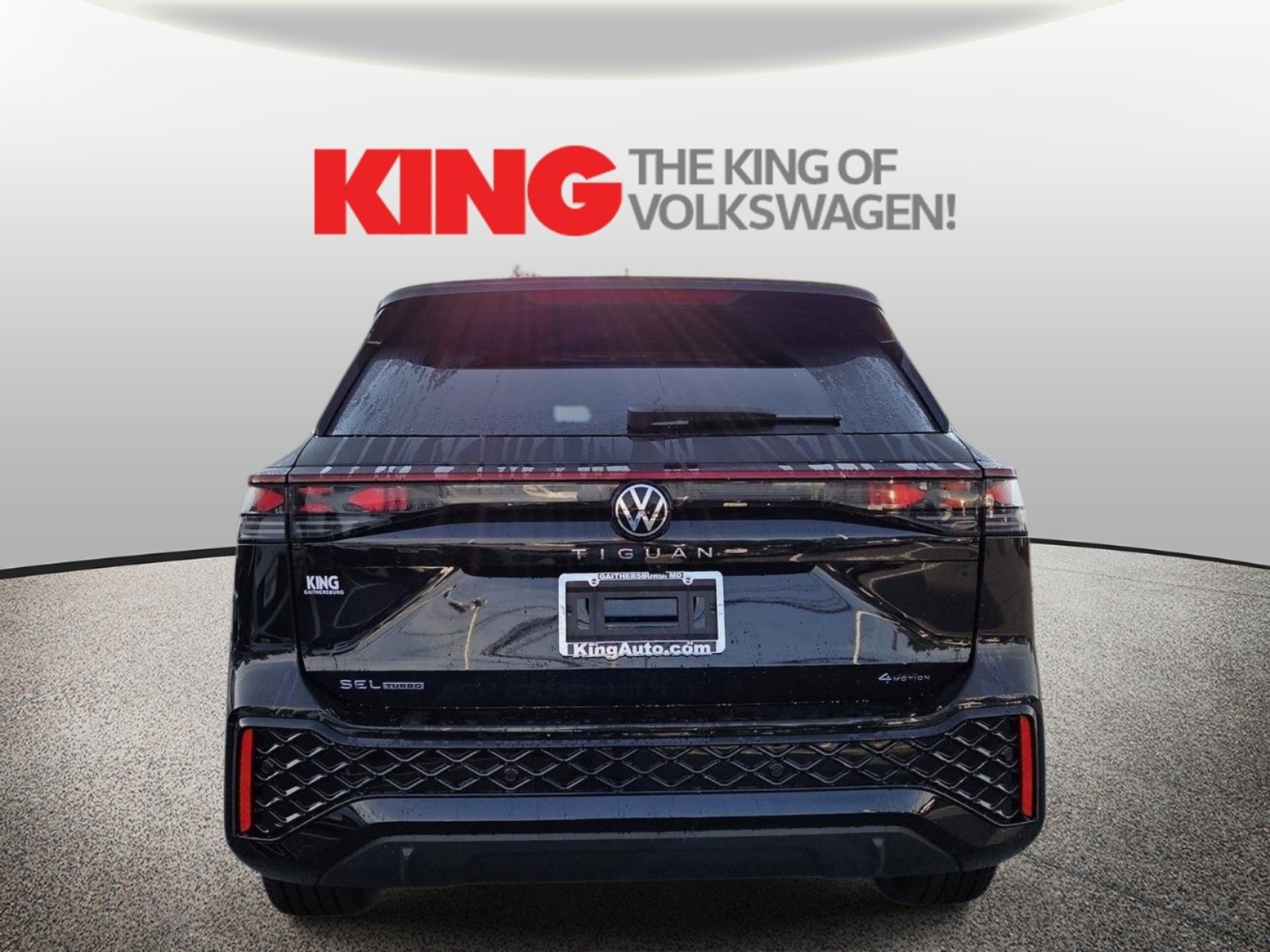 New 2026 Volkswagen Tiguan SEL R-Line AWD/4WD image 4