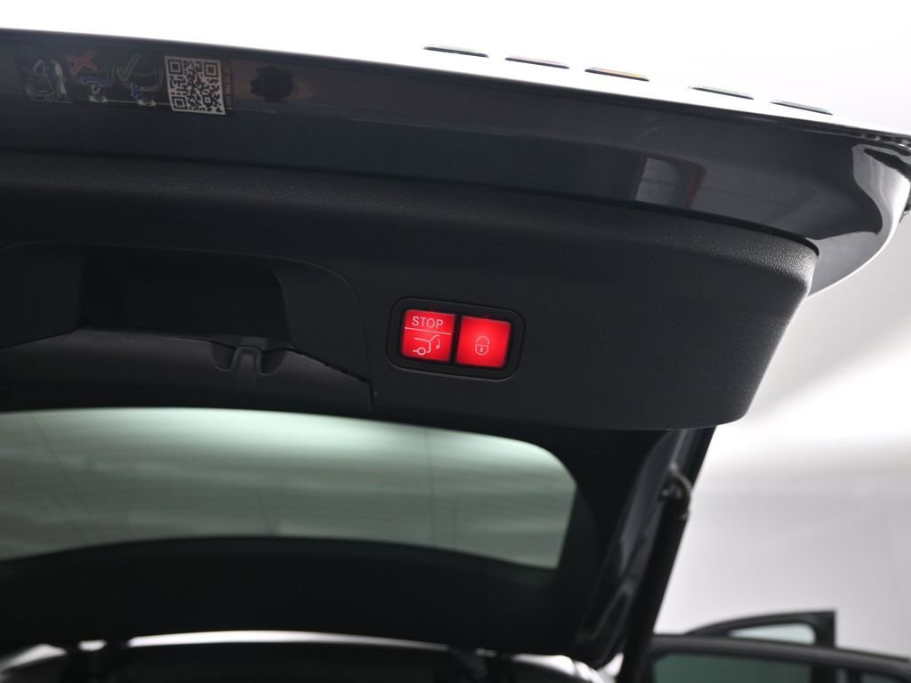 Used 2023 Mercedes-Benz GLE 53 AMG 4MATIC Coupe image 23