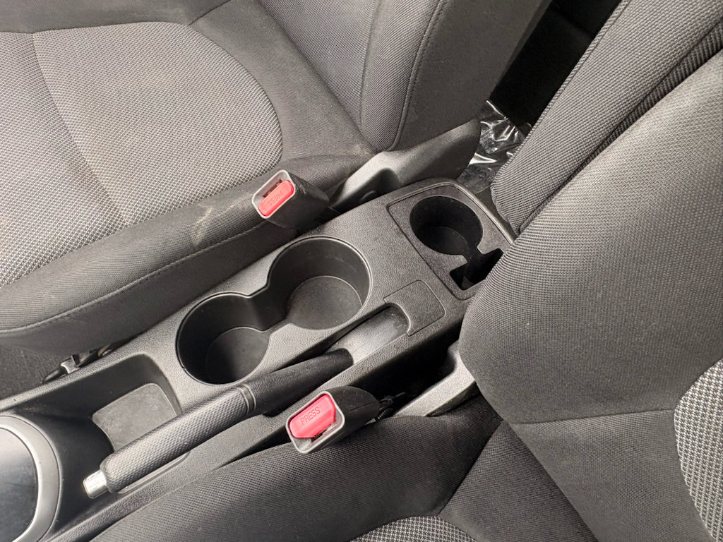 Used 2013 Hyundai Accent GS FWD image 24