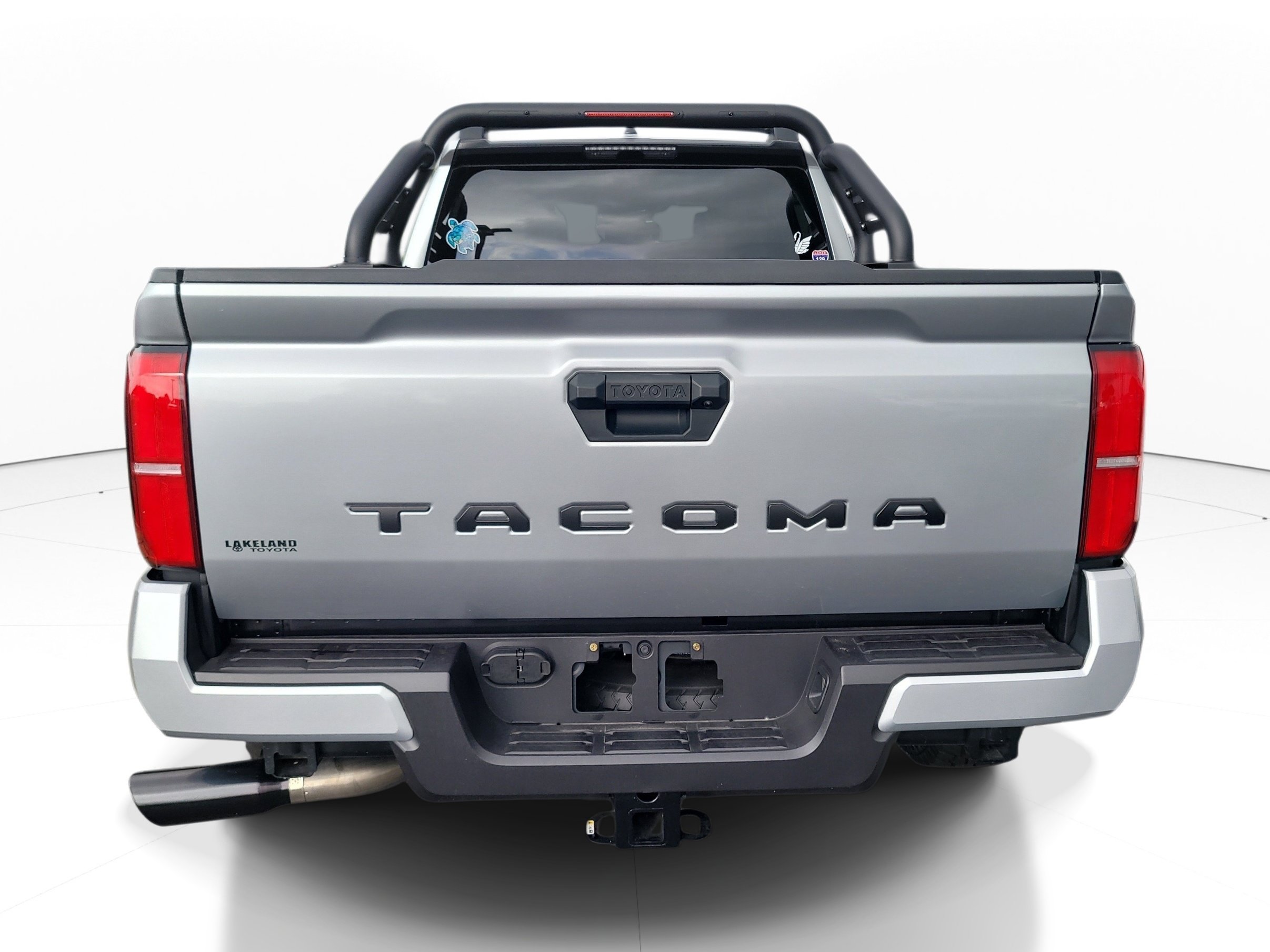 Used 2025 Toyota Tacoma SR5 RWD image 6