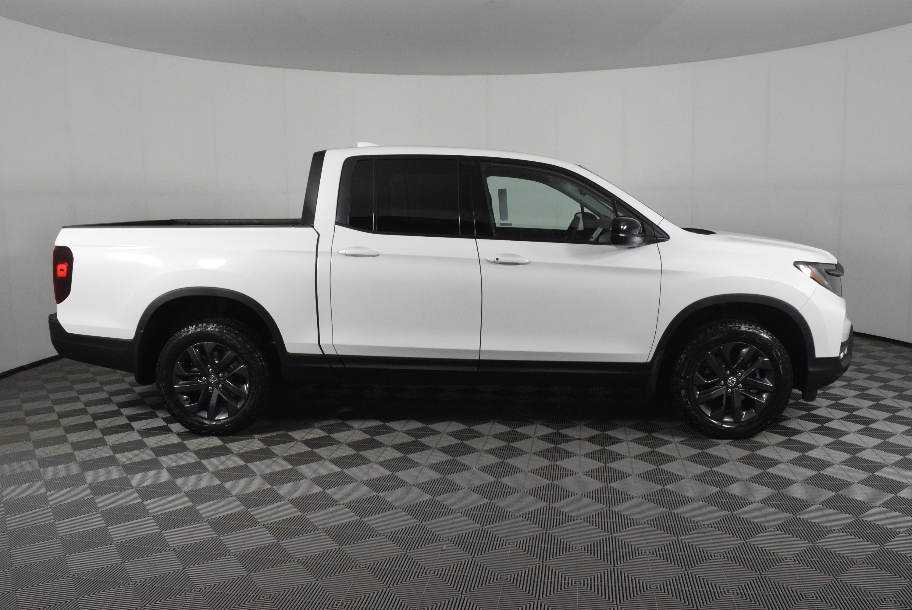 New 2026 Honda Ridgeline Sport image 5