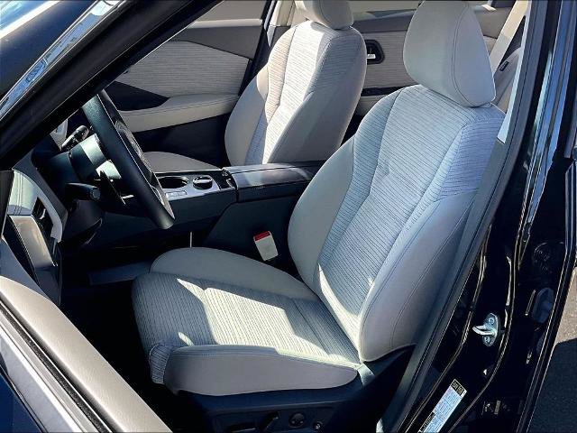 Certified 2023 Nissan Rogue SV AWD/4WD image 10