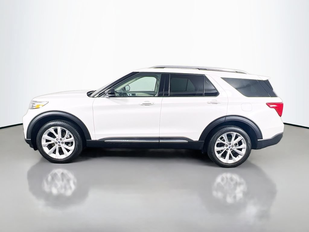 Used 2023 Ford Explorer Platinum w/ Technology Package AWD/4WD image 4
