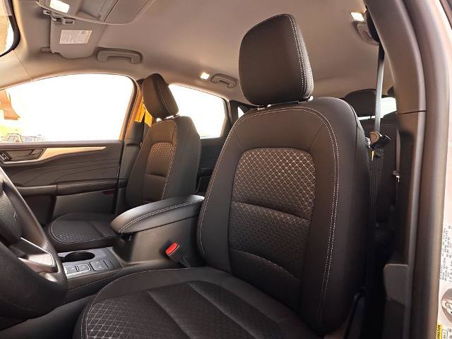 New 2026 Ford Escape Active image 24