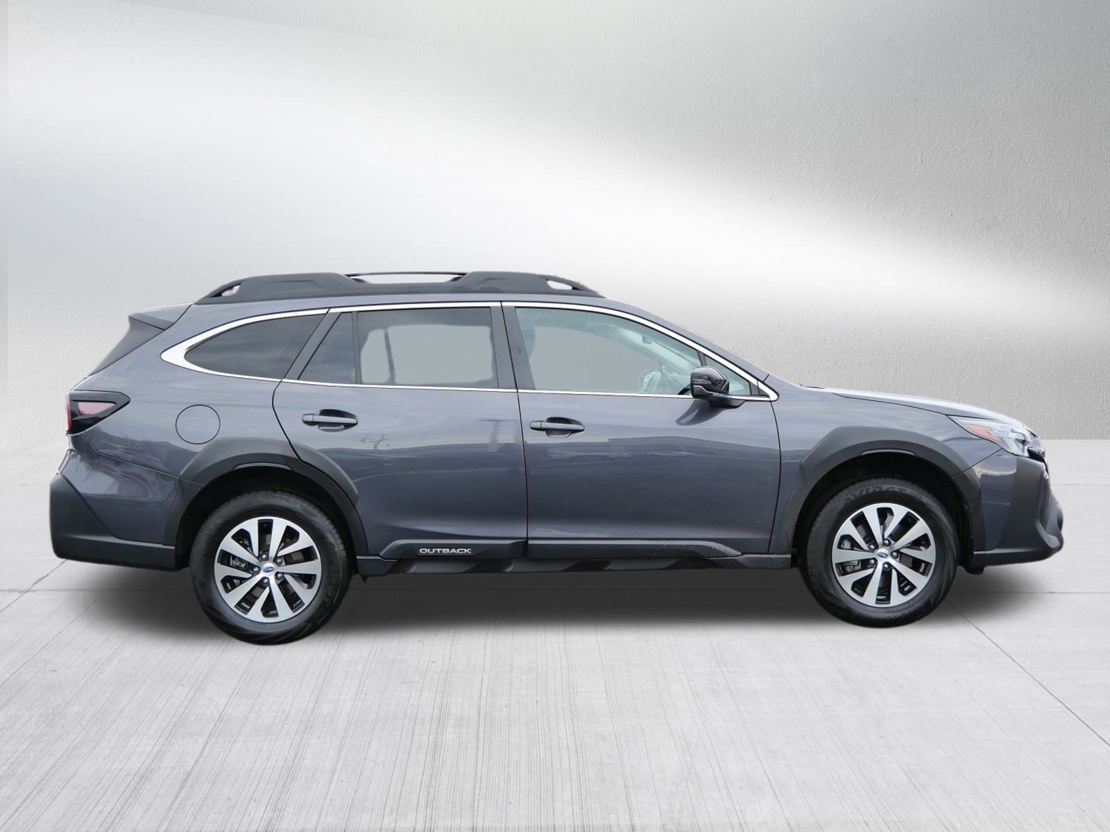 Certified 2023 Subaru Outback Premium image 8