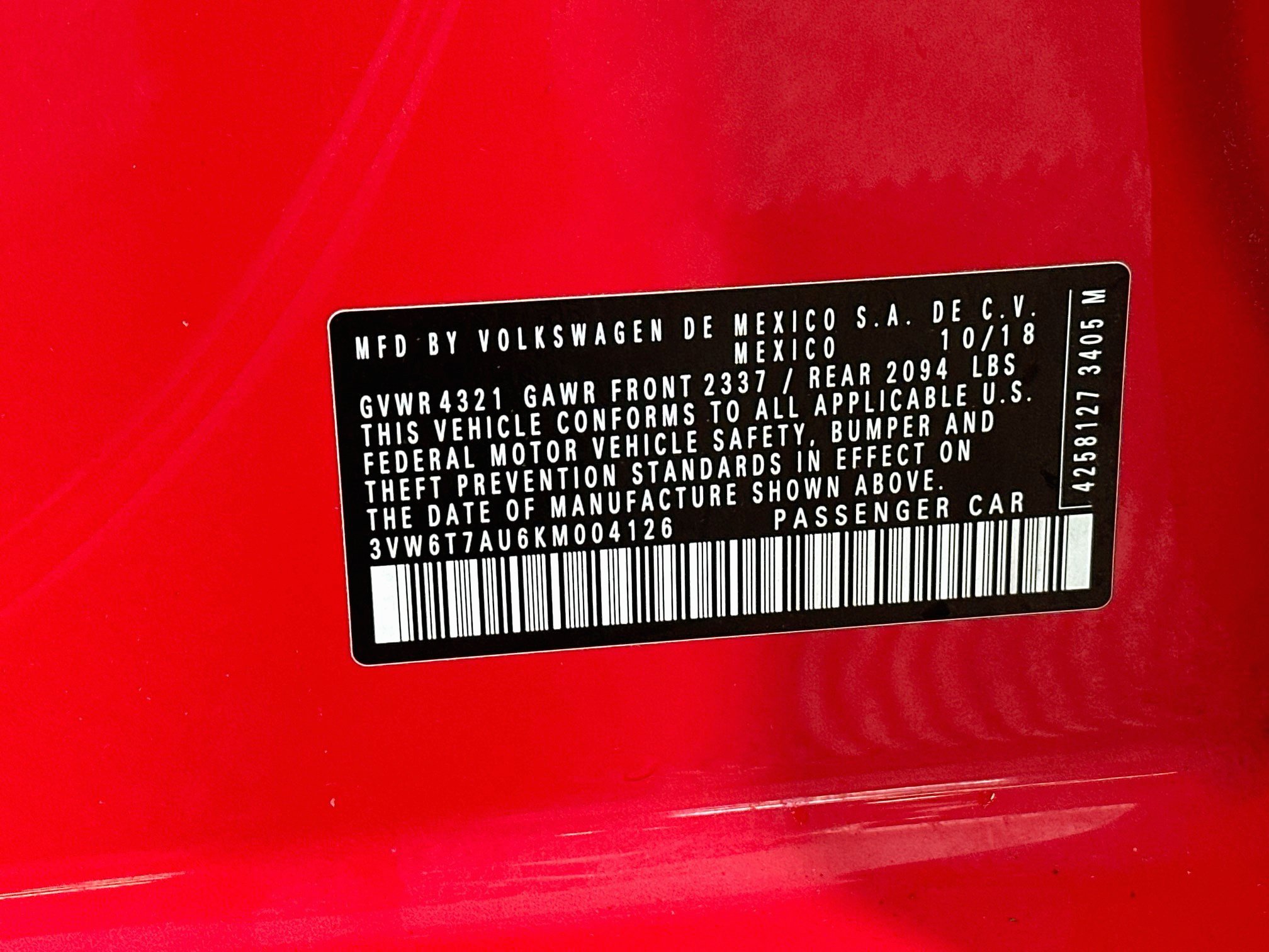 Used 2019 Volkswagen GTI SE FWD image 29