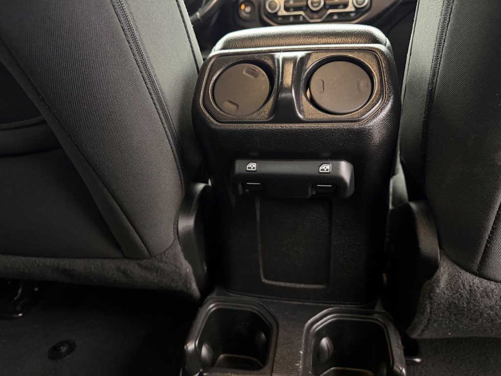 Used 2021 Jeep Gladiator Sport image 30