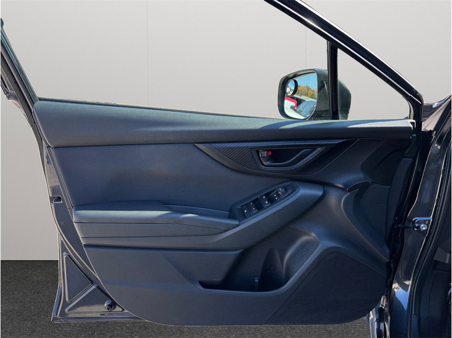 Used 2019 Subaru Crosstrek 2.0i Premium w/ Eyesight System image 17