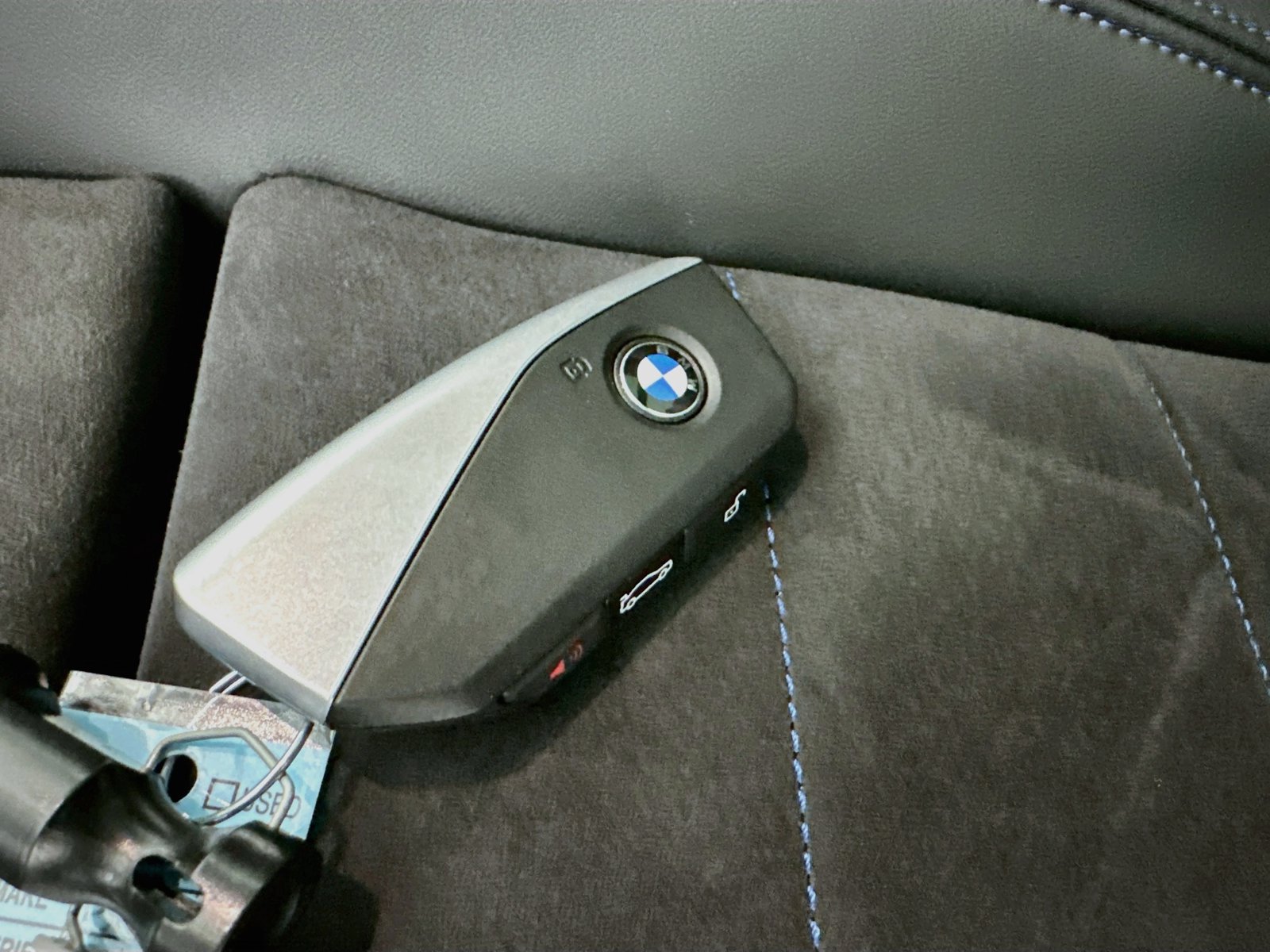 New 2027 BMW X1 xDrive28i AWD/4WD image 30