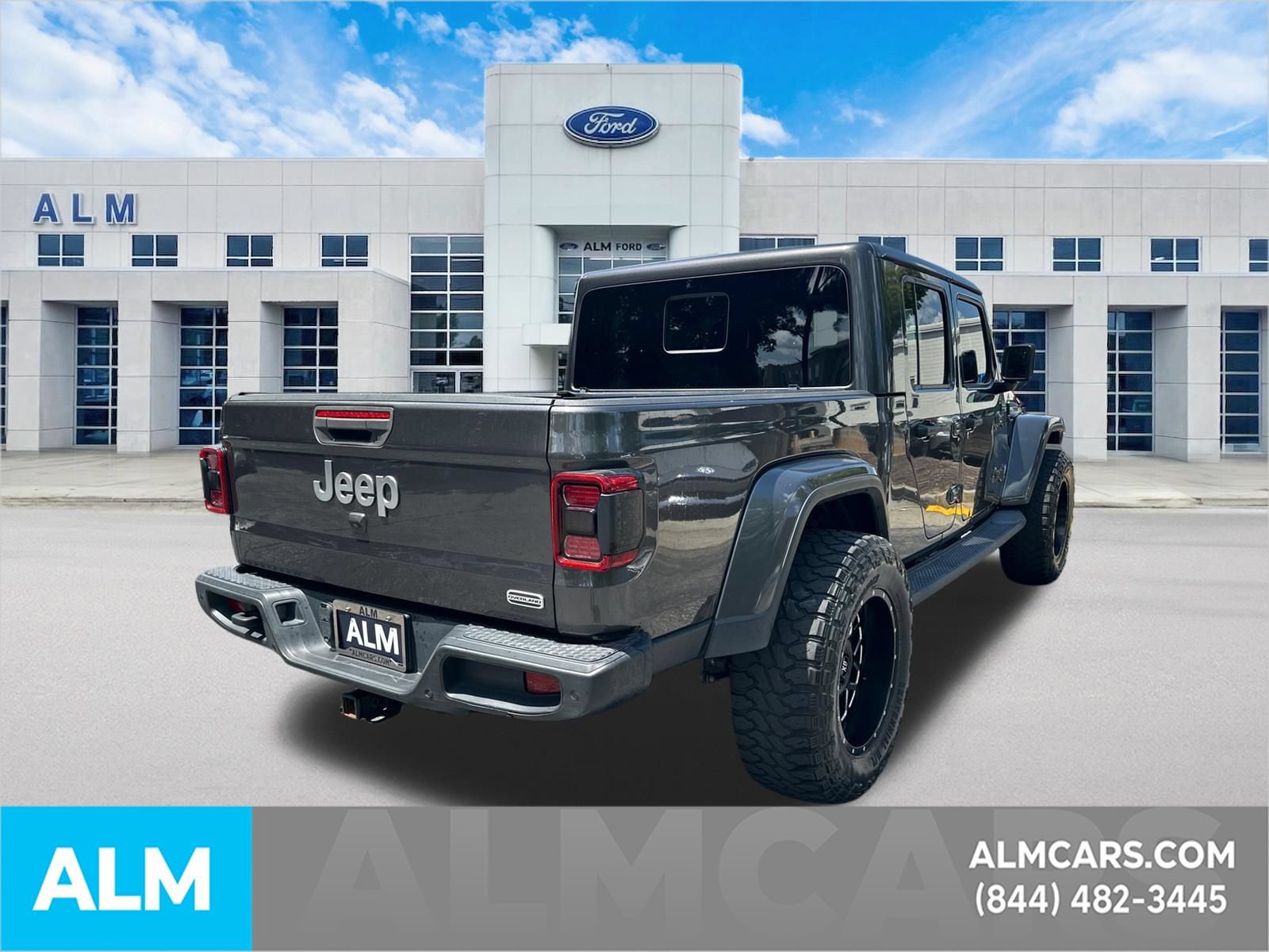 Used 2020 Jeep Gladiator Overland AWD/4WD image 5