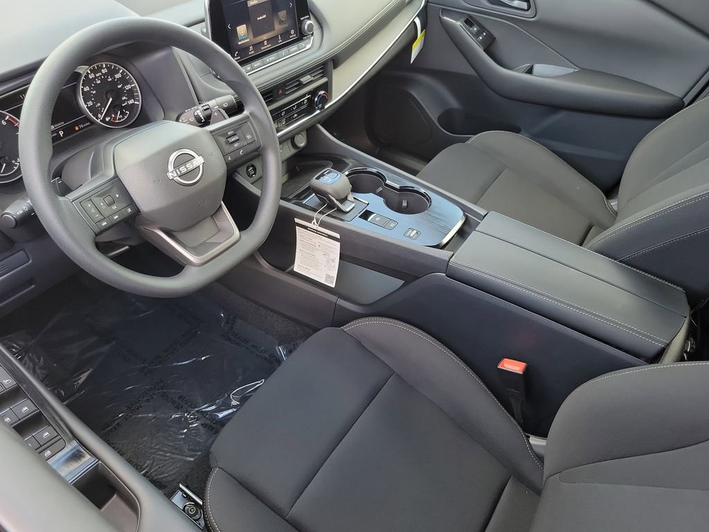 New 2026 Nissan Rogue S image 3