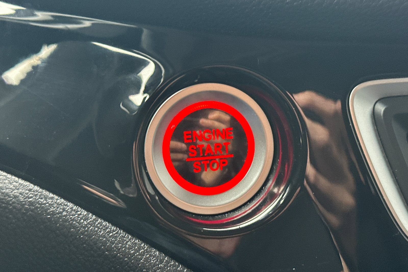 Used 2018 Honda Pilot Elite image 25