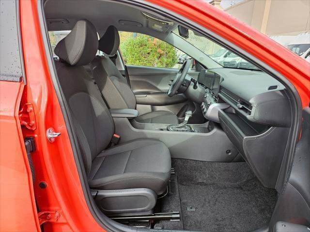 New 2026 Hyundai Kona SE AWD/4WD image 10