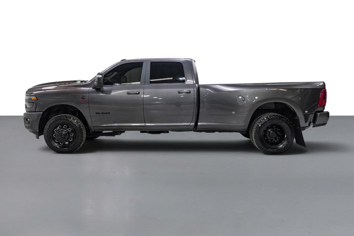 Used 2026 RAM 3500 Laramie w/ Night Edition AWD/4WD image 9