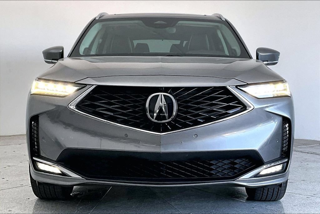 Certified 2025 Acura MDX w/ Advance Package AWD/4WD image 3
