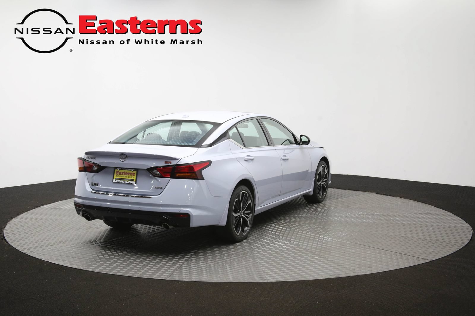 Used 2023 Nissan Altima 2.5 SR AWD/4WD image 38