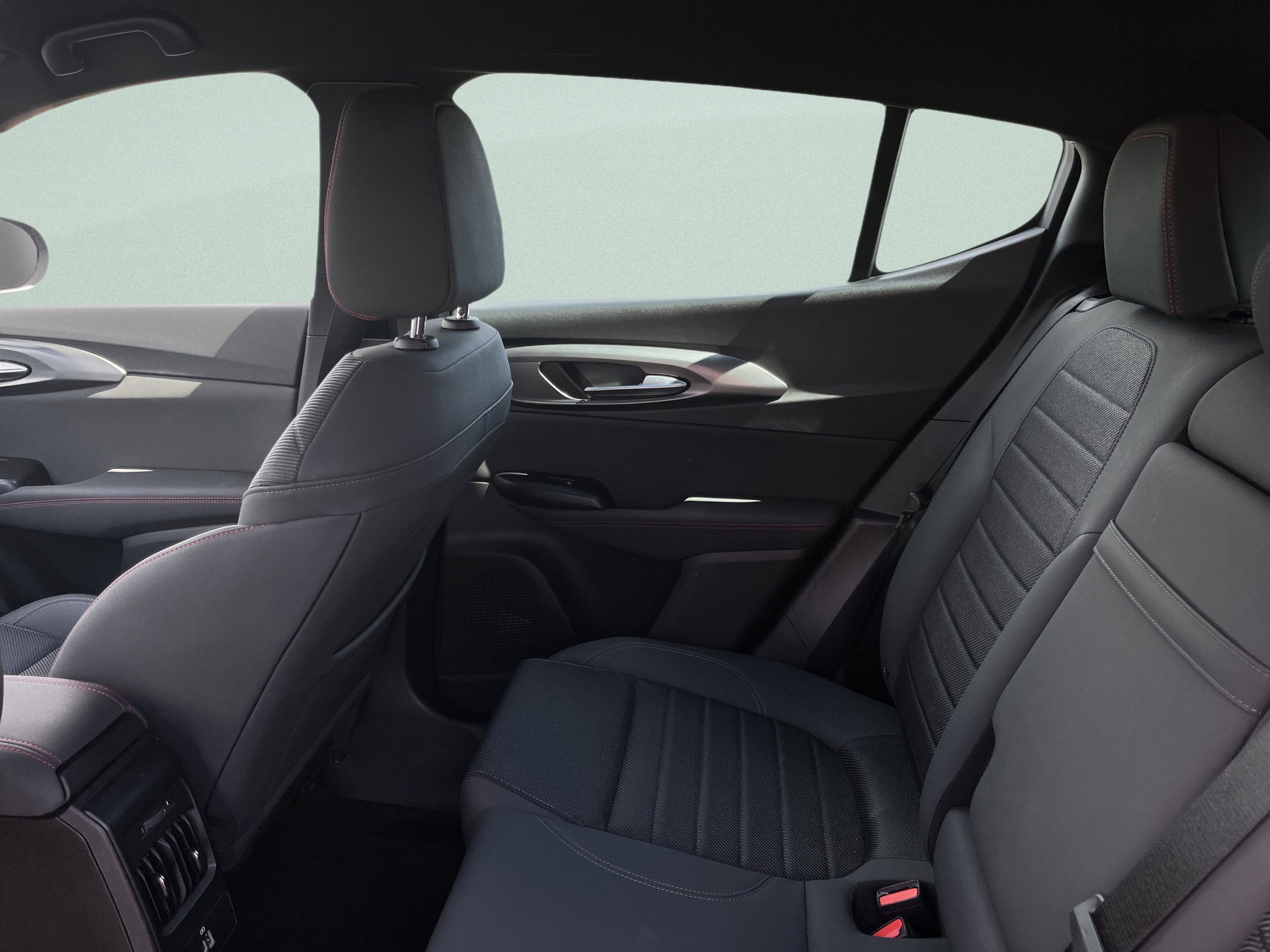 Used 2024 Dodge Hornet R/T image 43