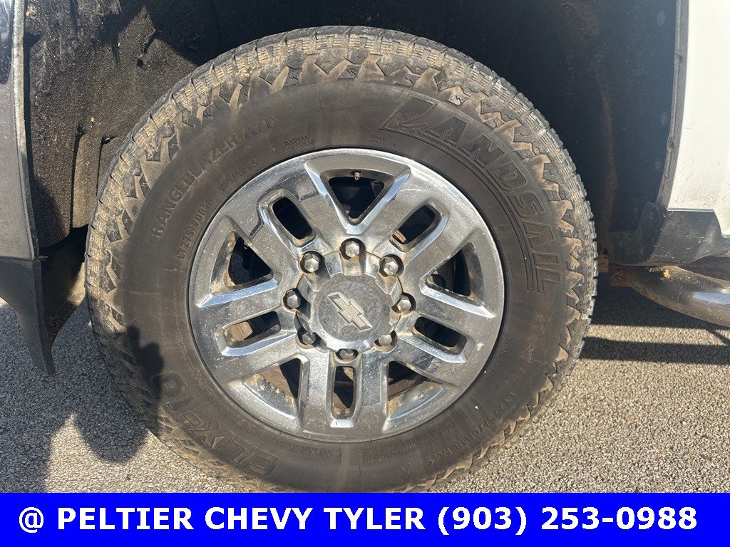 Used 2017 Chevrolet Silverado 3500 LT image 5