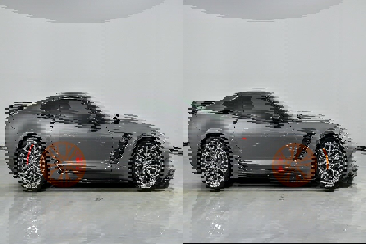 Used 2015 Chevrolet Corvette Z06 w/ 3LZ Preferred Equipment Group image 14