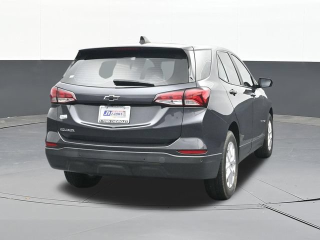 Used 2022 Chevrolet Equinox LS w/ Driver Confidence II Package FWD image 12