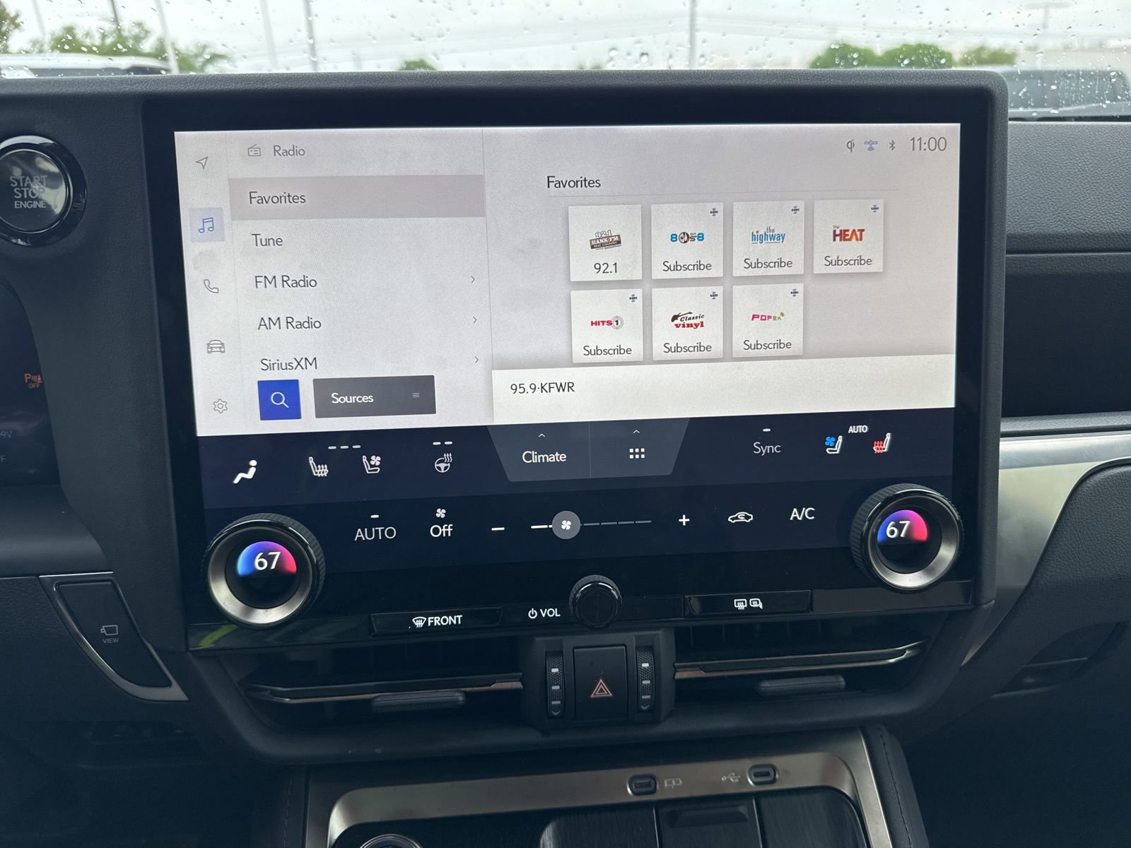 Used 2024 Lexus GX 550 AWD/4WD image 16