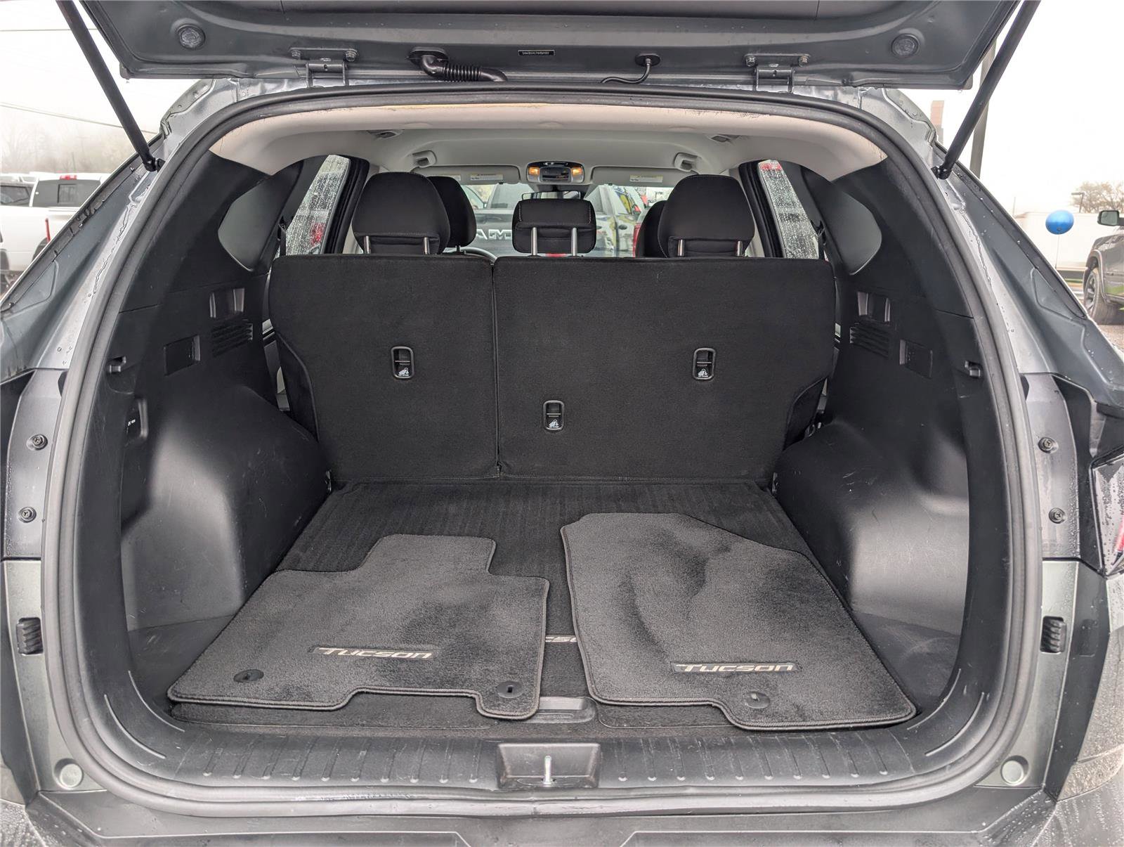 Used 2022 Hyundai Tucson SEL FWD image 12