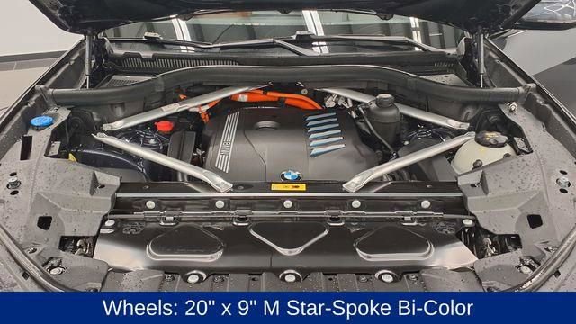 Used 2021 BMW X5 xDrive45e w/ M Sport Package image 40