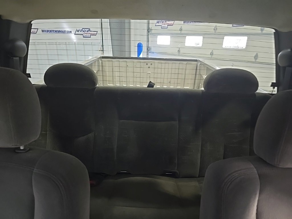Used 2004 Chevrolet Silverado 1500 LS image 17
